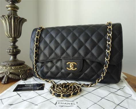 prezzo chanel 2.55|Chanel 2.55 flap bag.